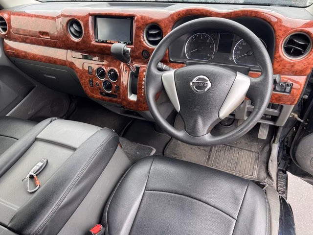 NISSAN NV350 CARAVAN