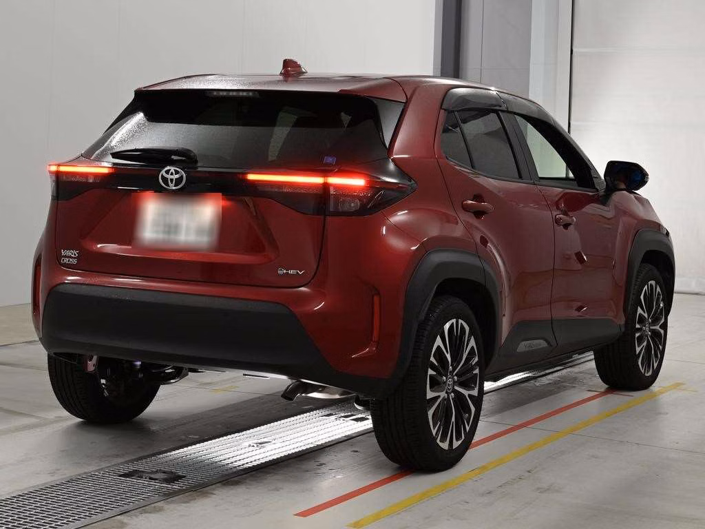TOYOTA YARIS CROSS