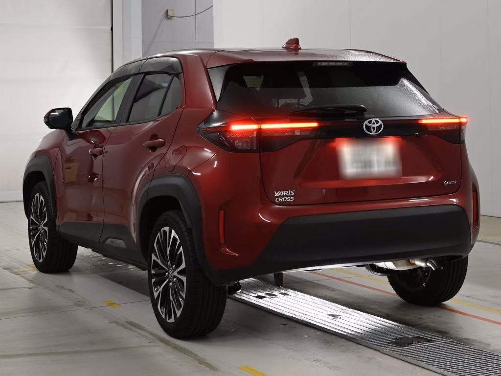 TOYOTA YARIS CROSS