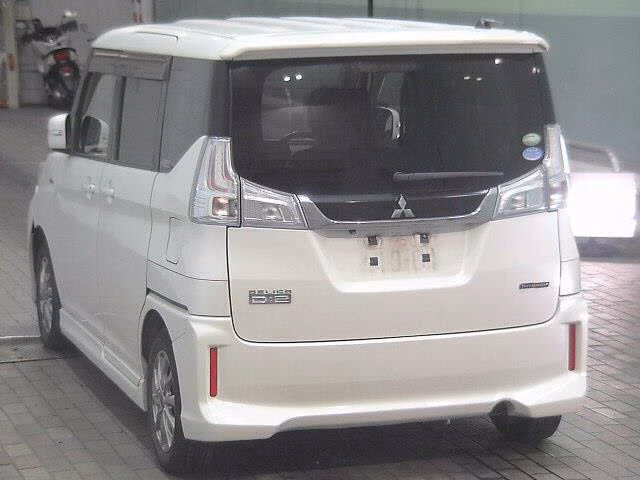 Mitsubishi Delica D:2
