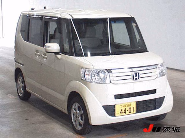 HONDA N-BOX