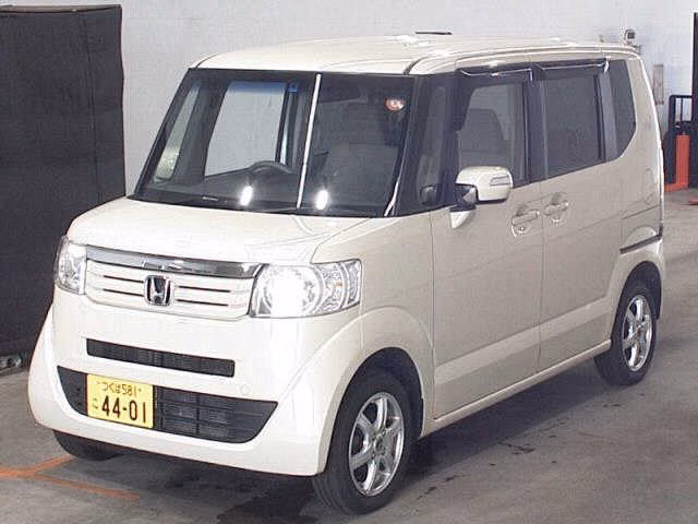 HONDA N-BOX