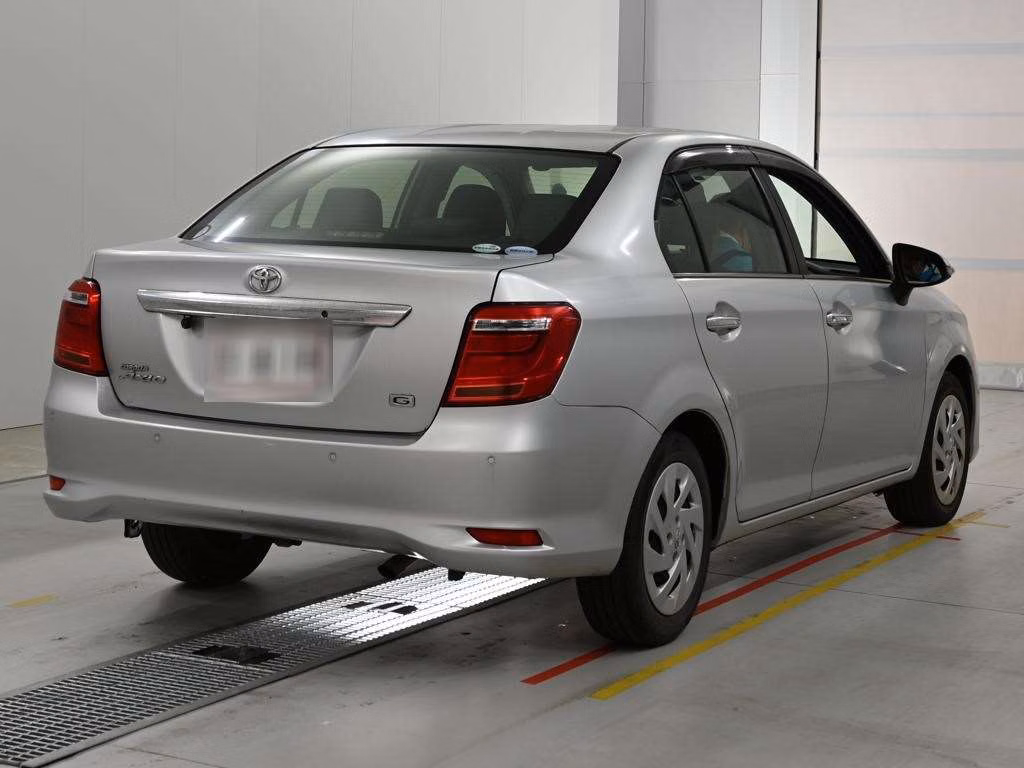 TOYOTA COROLLA AXIO