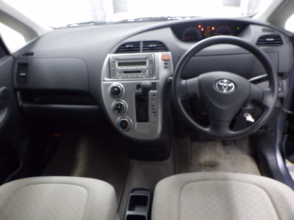 TOYOTA RACTIS