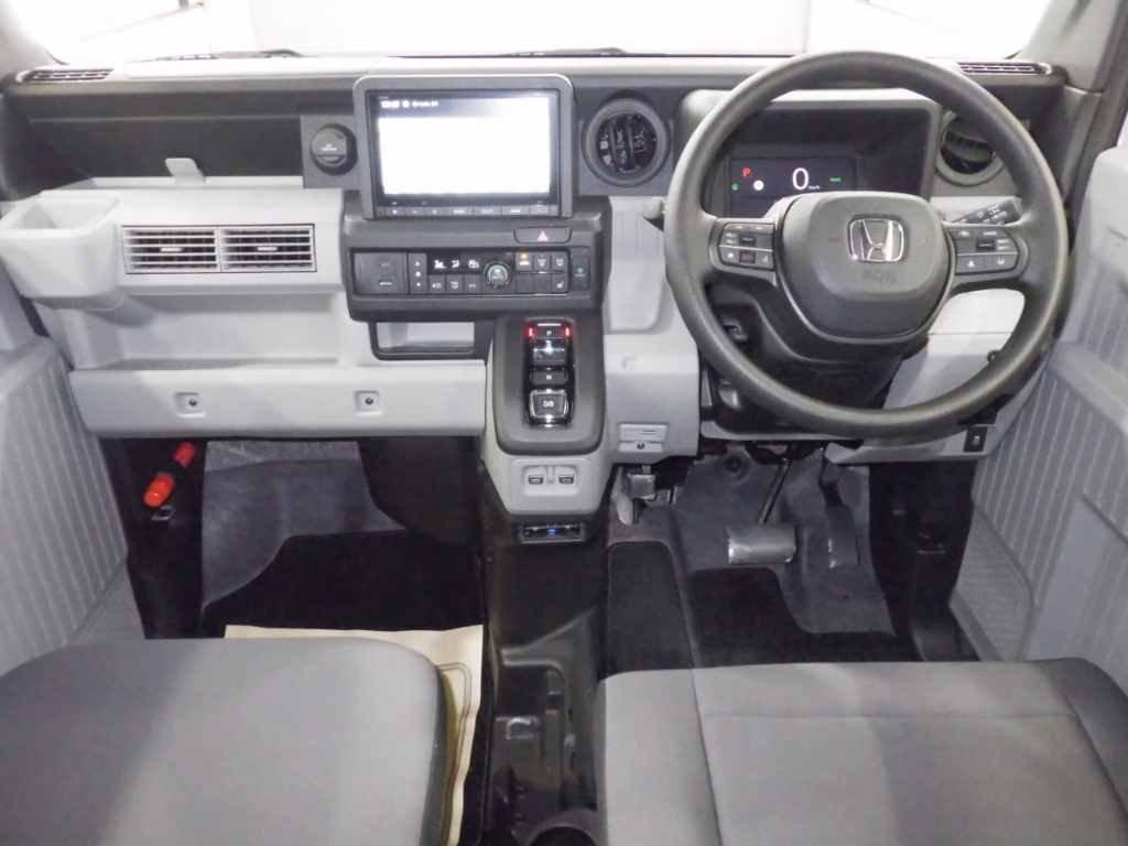 HONDA N-VAN