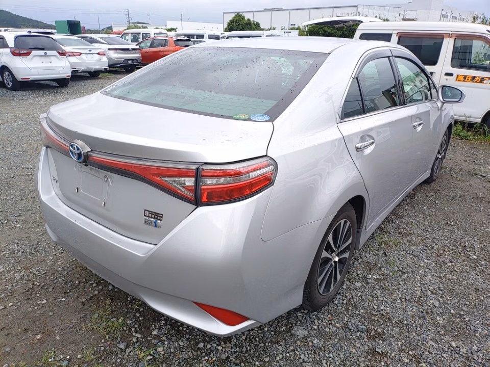 TOYOTA SAI