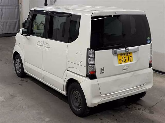 HONDA N-BOX