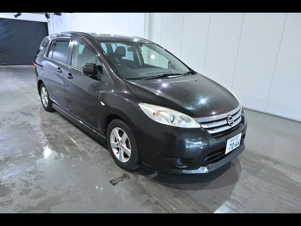 NISSAN LAFESTA