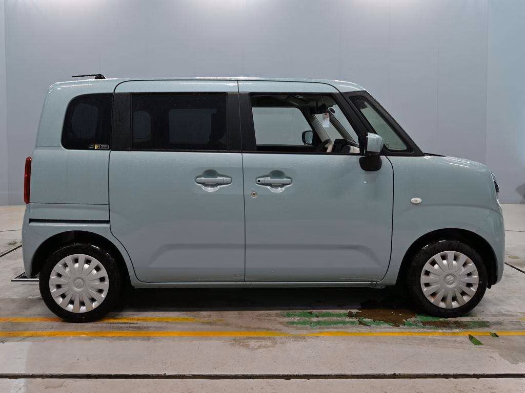 SUZUKI WAGON R SMILE
