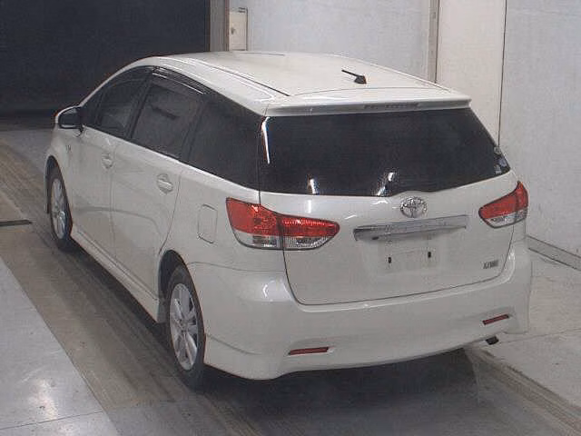 TOYOTA WISH