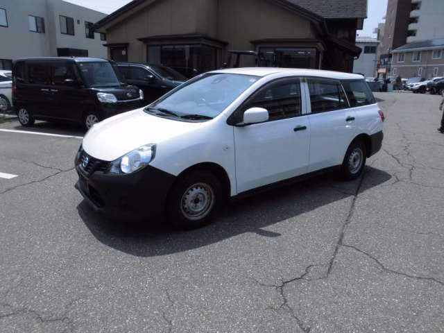 Nissan AD