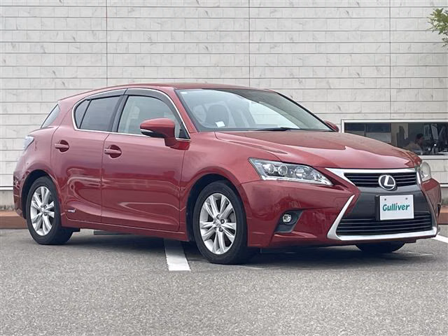 LEXUS CT200H