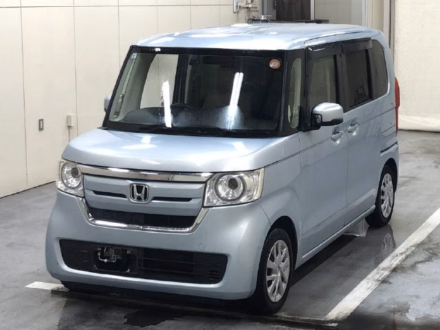 HONDA N-BOX
