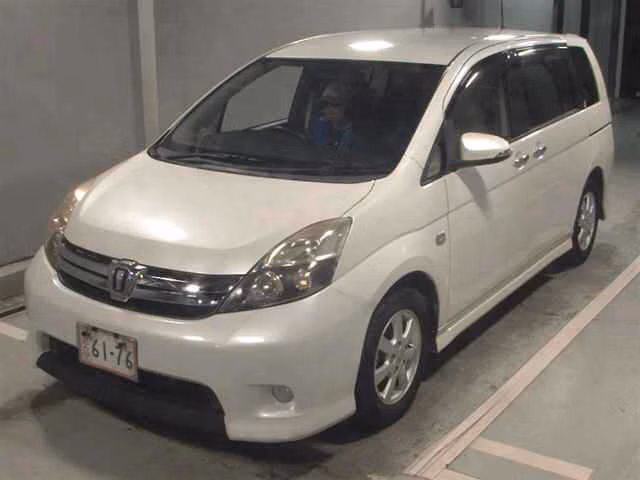 TOYOTA ISIS