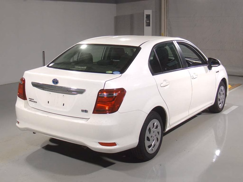 TOYOTA COROLLA AXIO