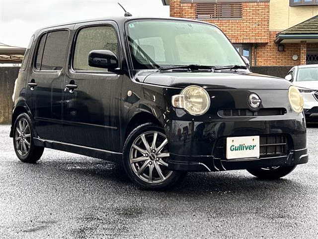 DAIHATSU MIRA COCOA