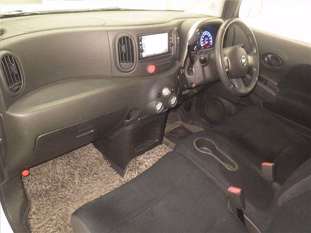 NISSAN CUBE