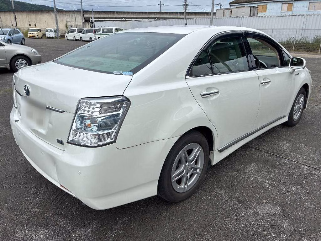 TOYOTA SAI