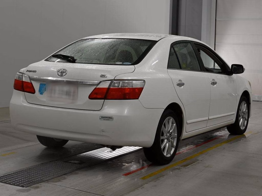TOYOTA PREMIO