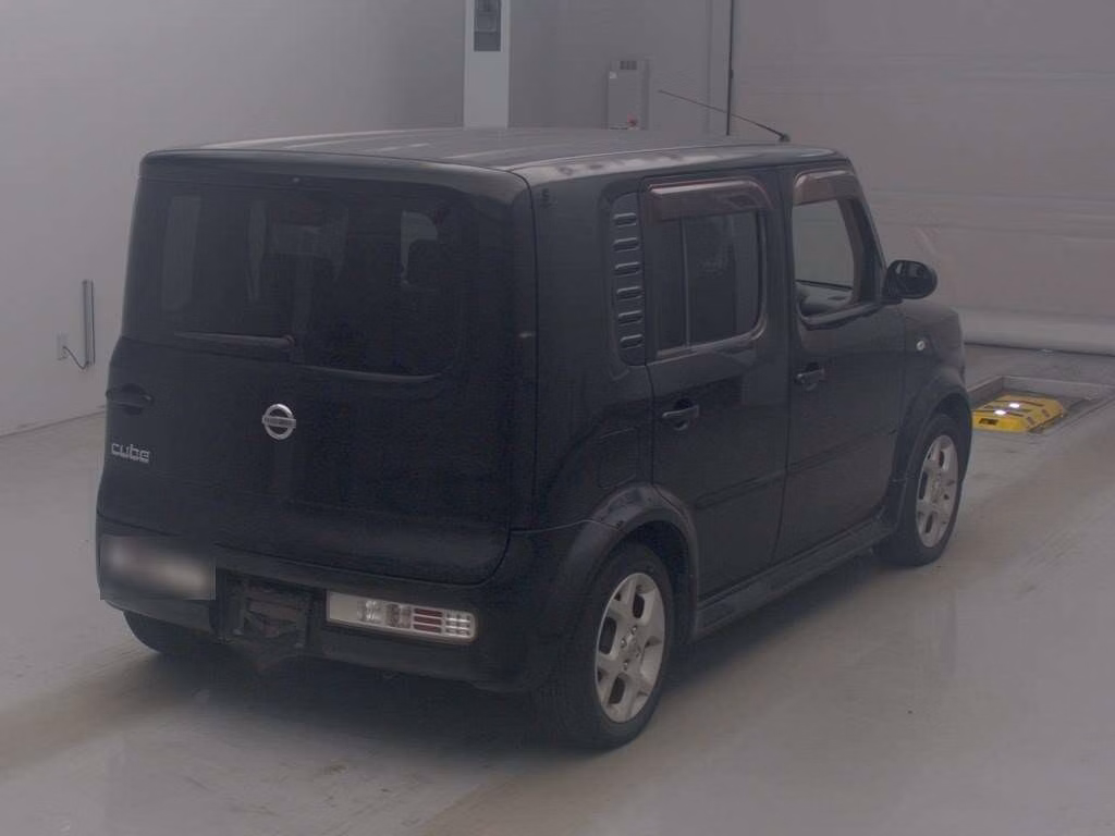 NISSAN CUBE