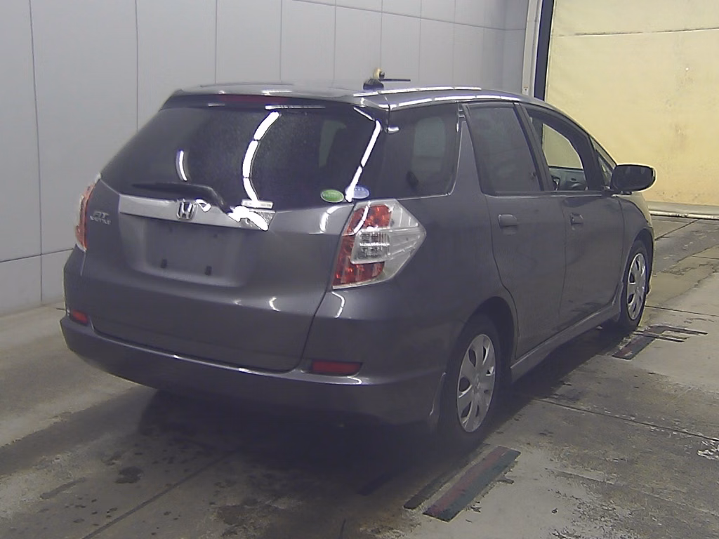 HONDA FIT SHUTTLE