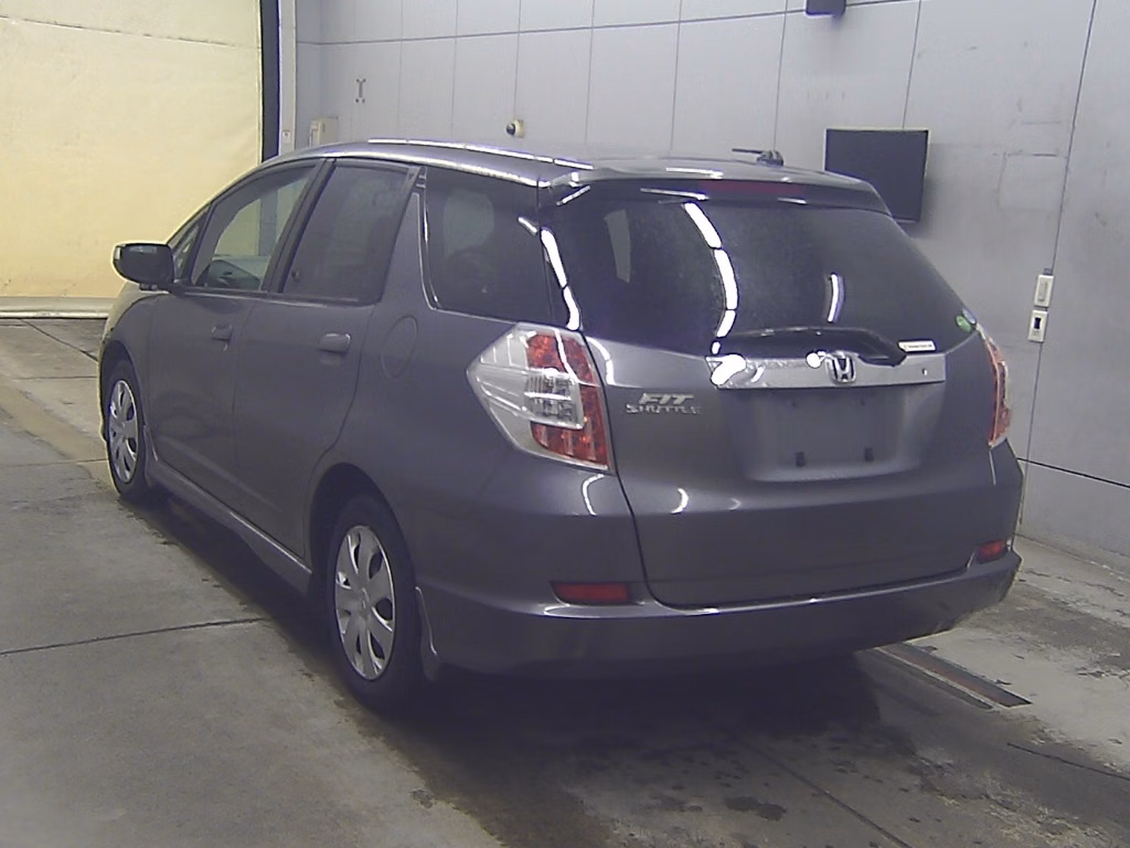 HONDA FIT SHUTTLE