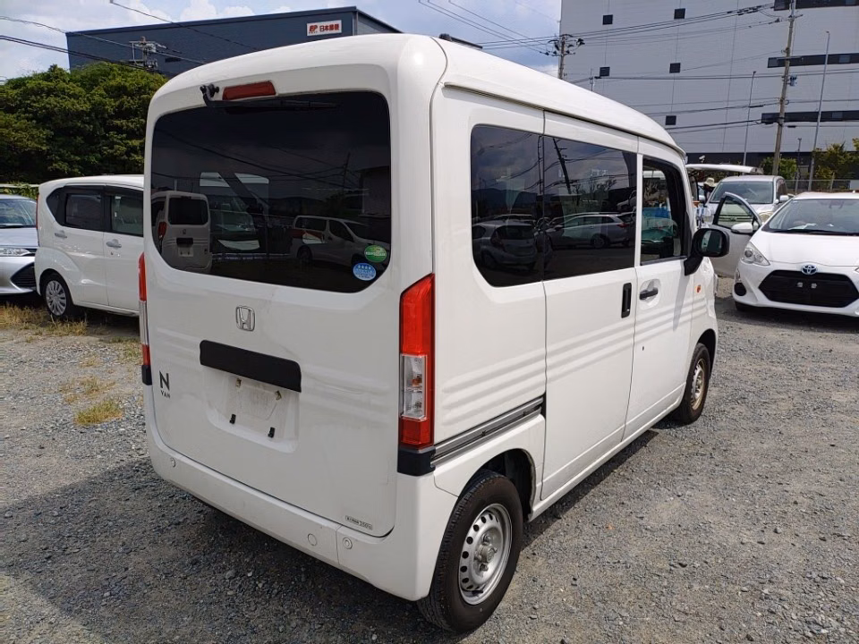 HONDA N-VAN