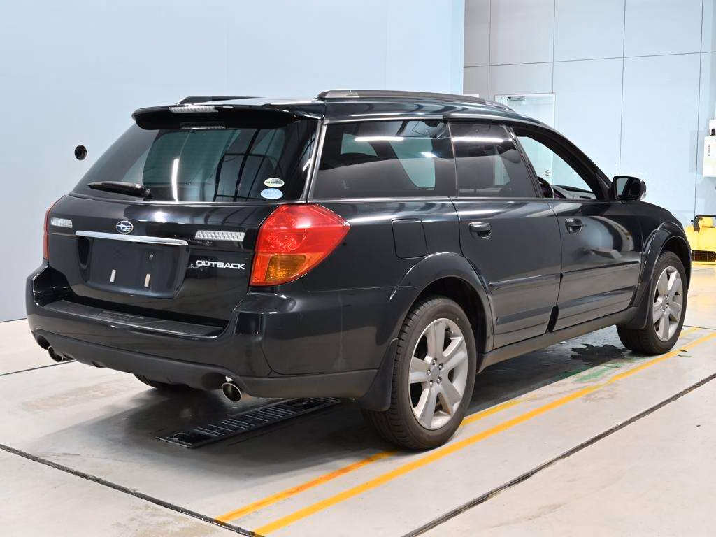 SUBARU OUTBACK