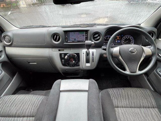NISSAN NV350 CARAVAN