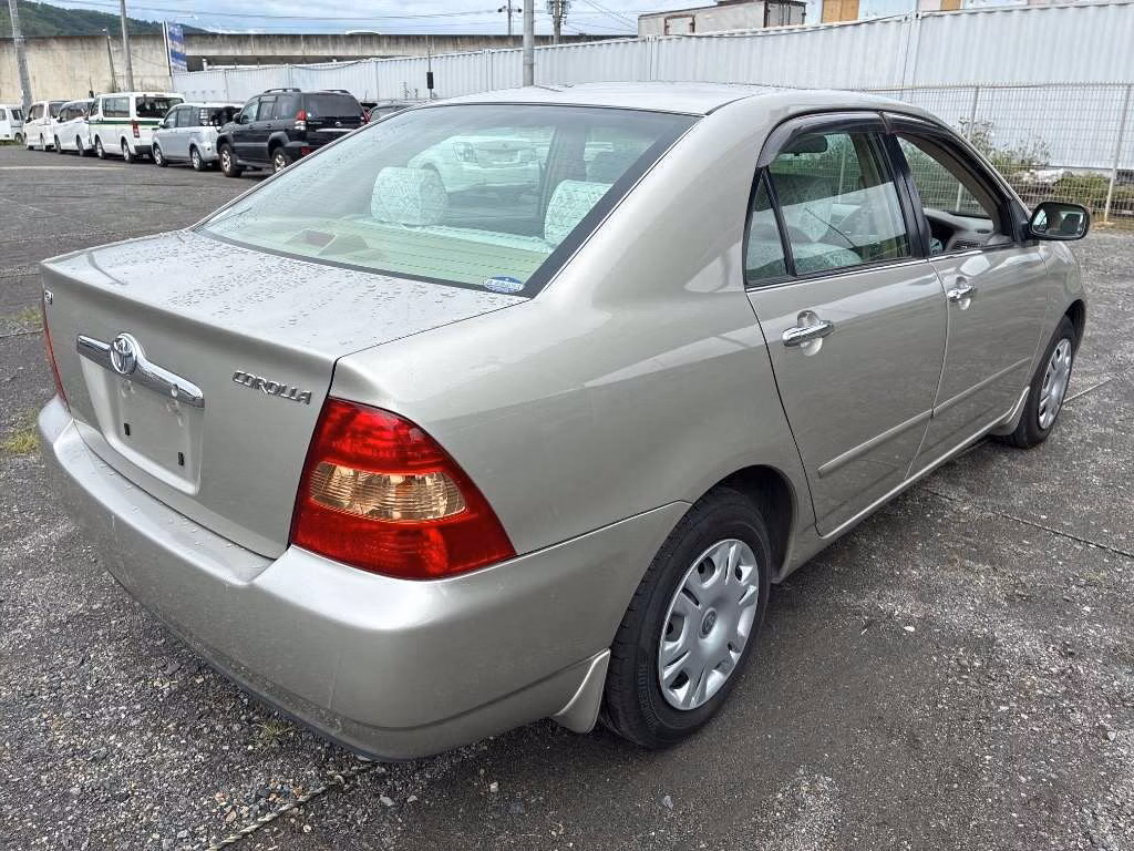TOYOTA COROLLA