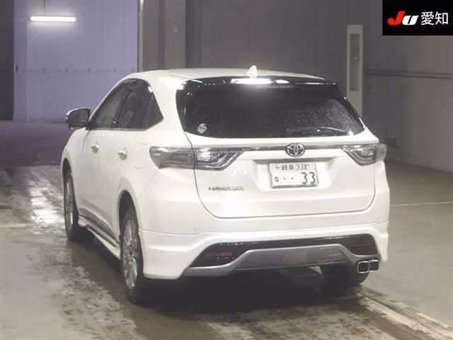 TOYOTA HARRIER
