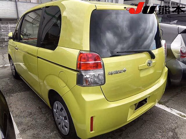 TOYOTA SPADE