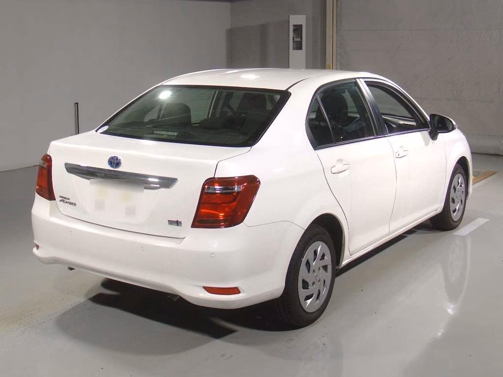 TOYOTA COROLLA AXIO