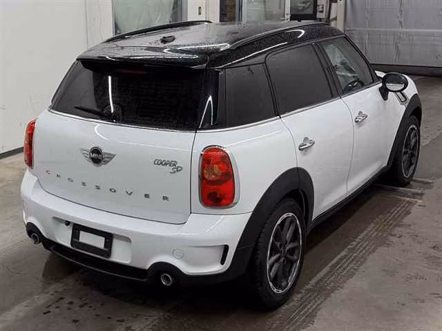 MINI CROSSOVER