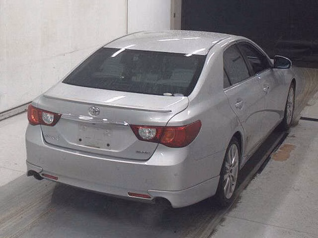 TOYOTA MARK X