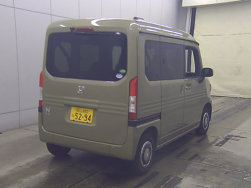 HONDA N-VAN