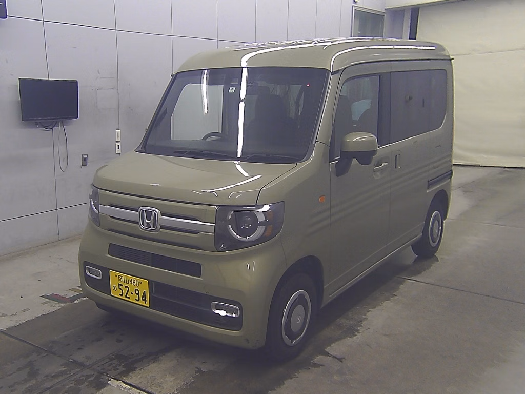 HONDA N-VAN