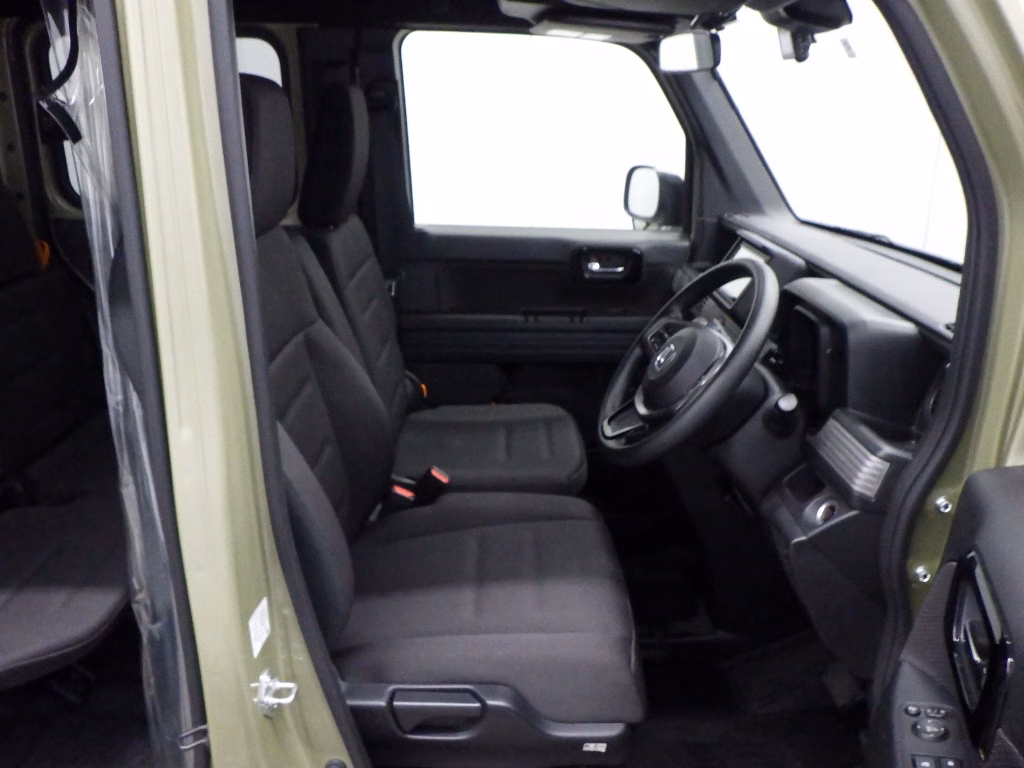 HONDA N-VAN