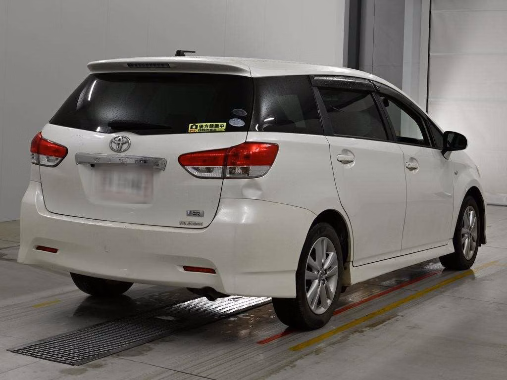 TOYOTA WISH