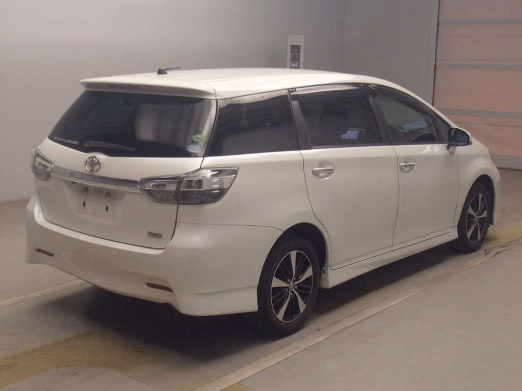 TOYOTA WISH