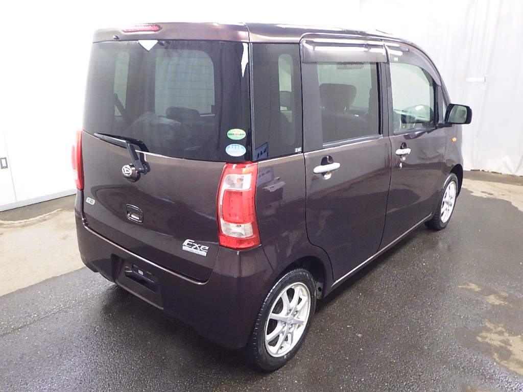 DAIHATSU TANTO EXE