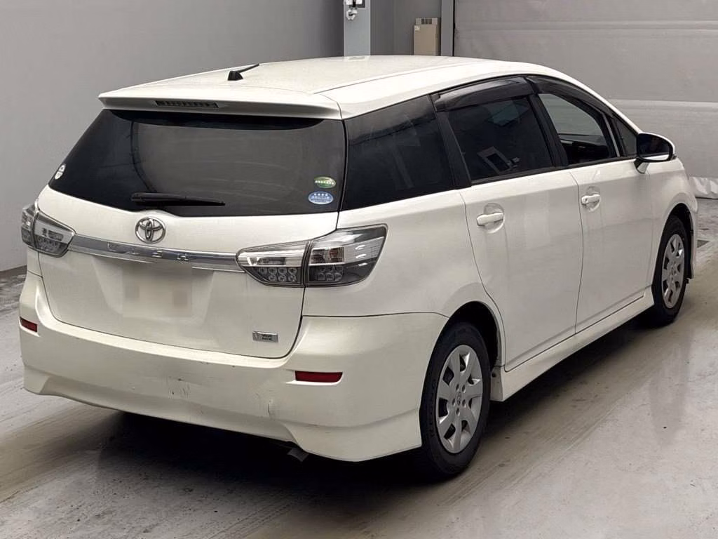 TOYOTA WISH