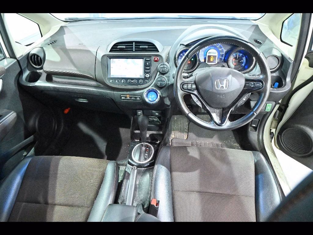 HONDA FIT SHUTTLE