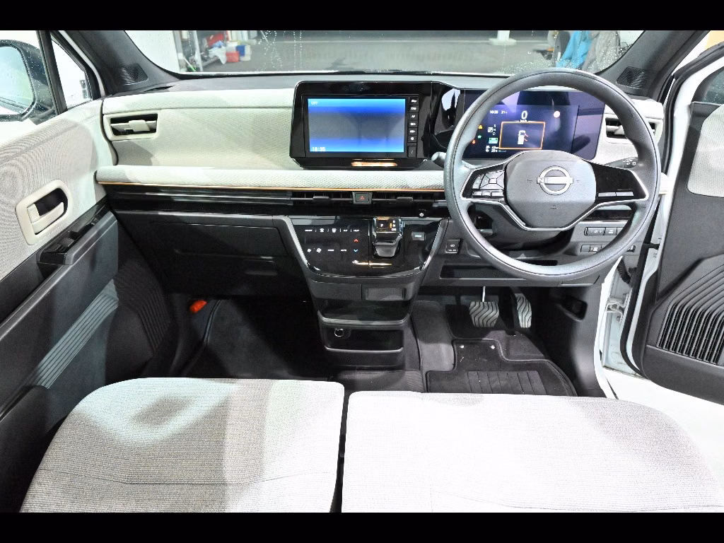 NISSAN SAKURA