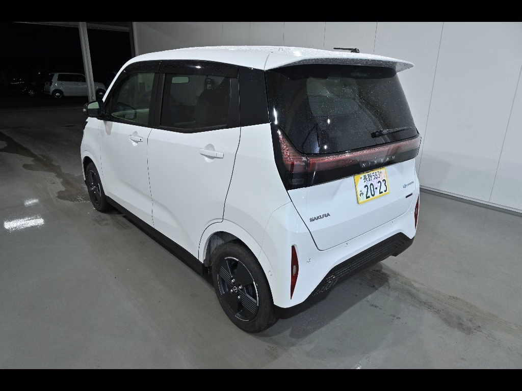 NISSAN SAKURA