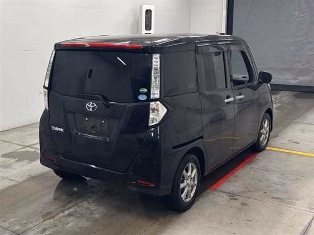TOYOTA TANK