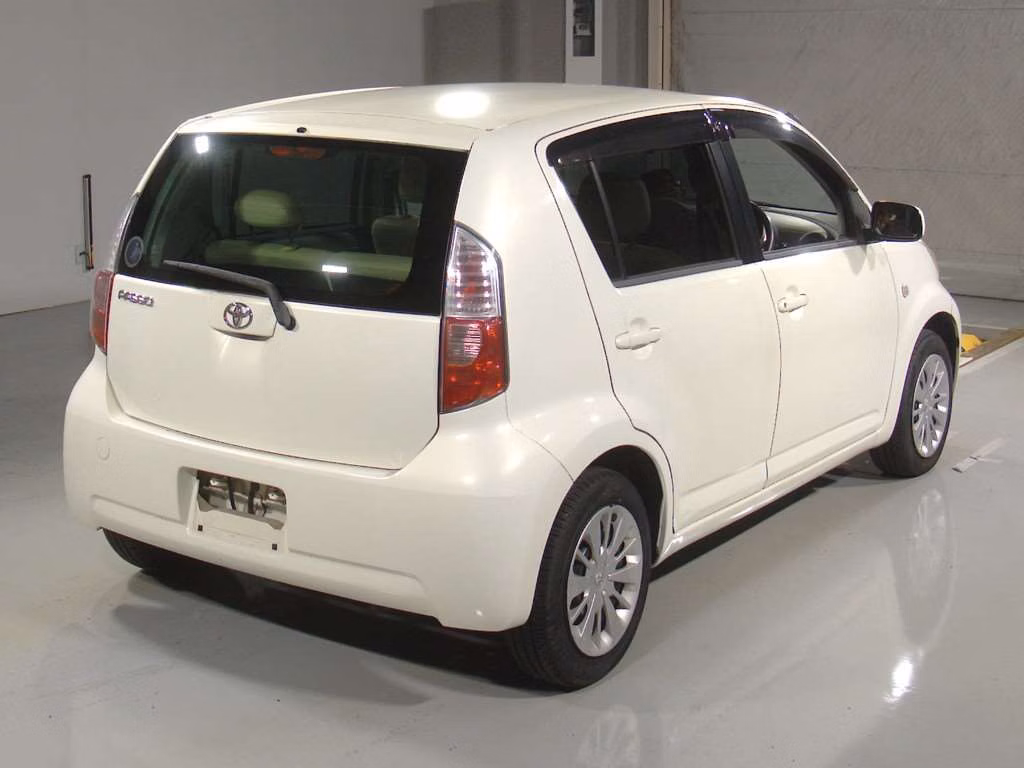 TOYOTA PASSO