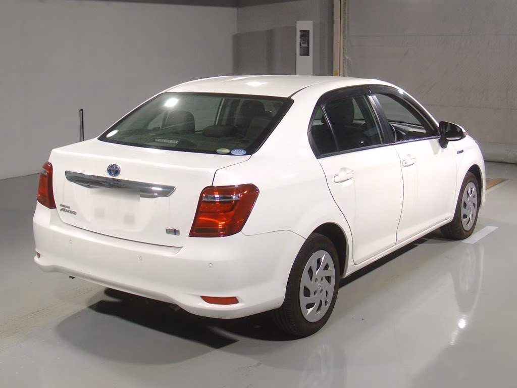 TOYOTA COROLLA AXIO