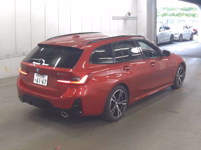 BMW 3-SERIES