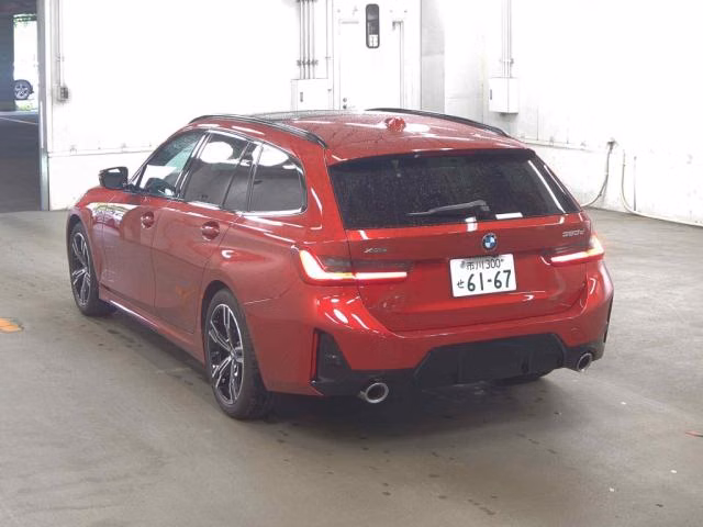 BMW 3-SERIES